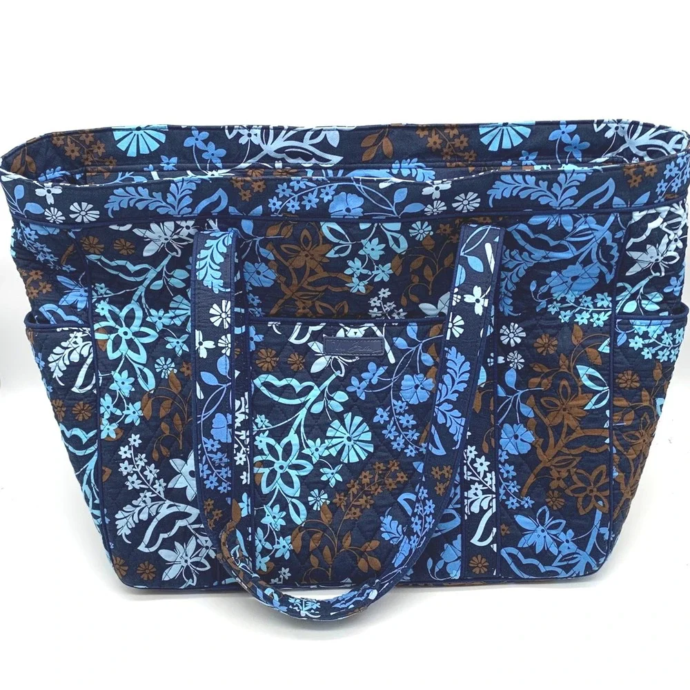 Vera Bradley Get Carried Away Tote Beach Bag Midnight Blues Quilted Retired XL